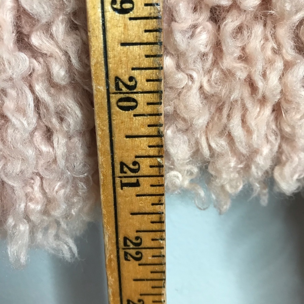 UGG LORRENA FAUX FUR JACKET NWT Large - Picture 5 of 8